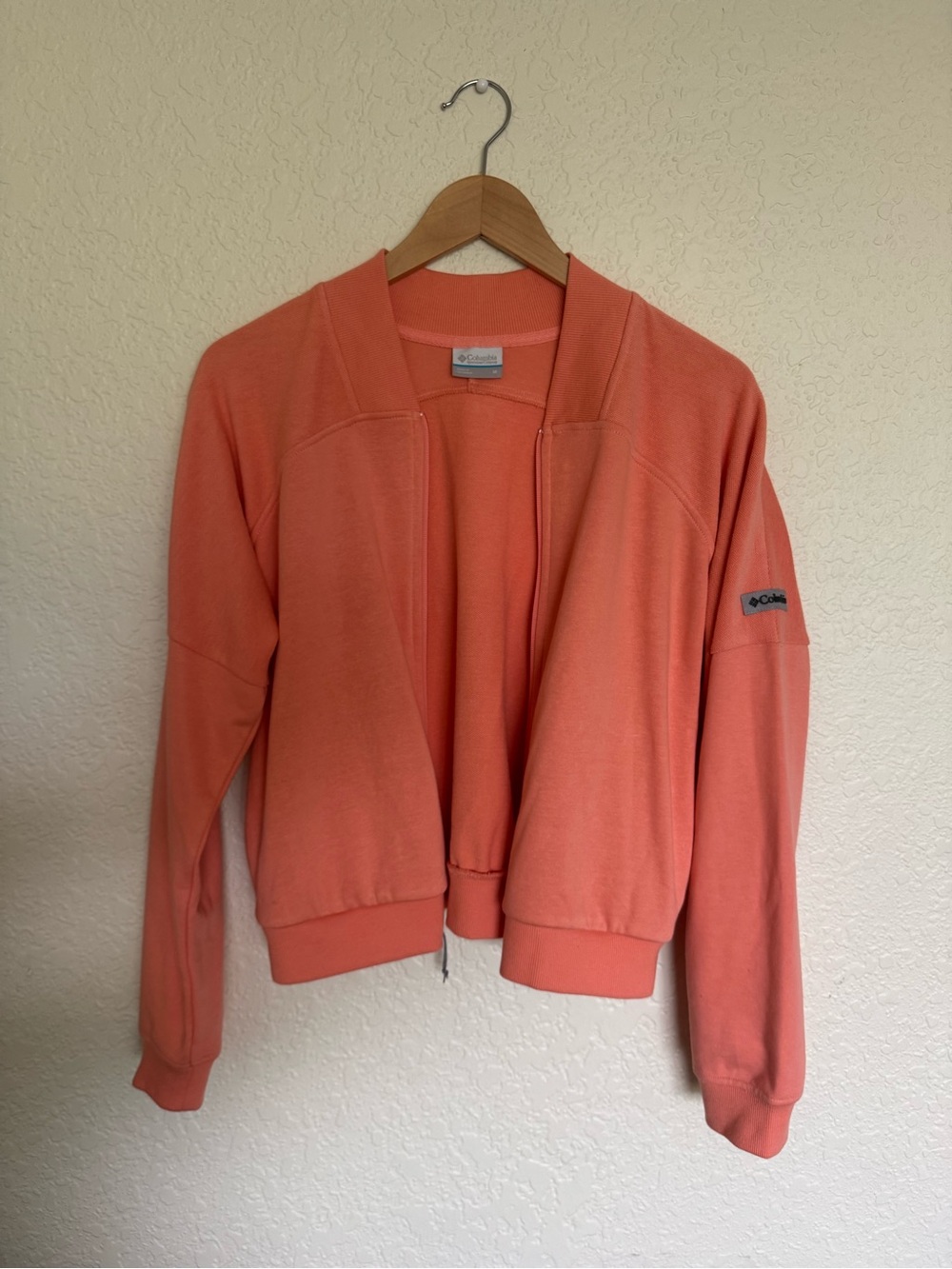 Columbia Women’s Coral-Orange Zip Up Jacket M